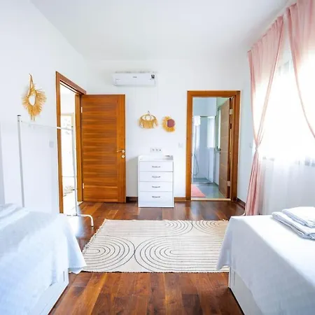 Seaside Luxury Vacation With Privacy Cesme