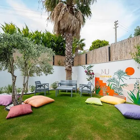 Seaside Luxury Vacation With Privacy Villa