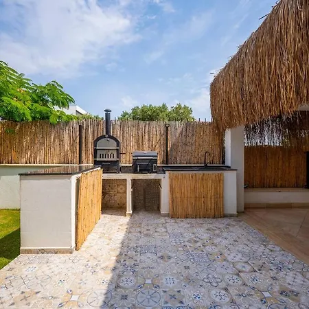 Seaside Luxury Vacation With Privacy Cesme