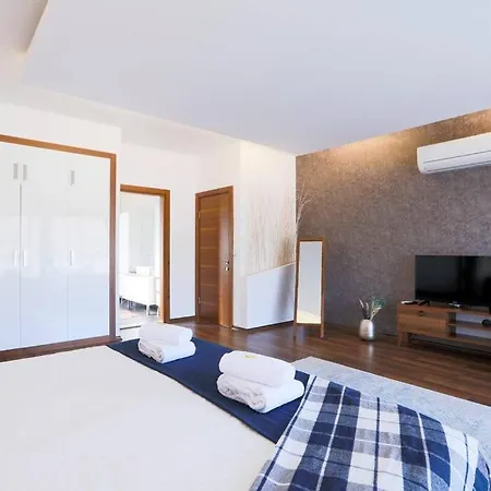 Seaside Luxury Vacation With Privacy Villa *