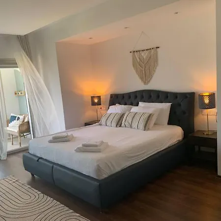 Villa Seaside Luxury Vacation With Privacy