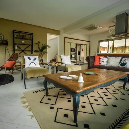 Seaside Luxury Vacation With Privacy