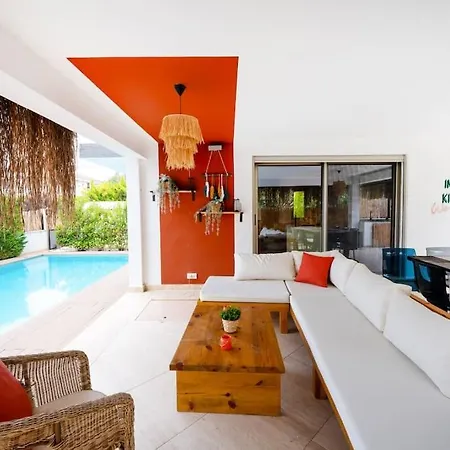 Vilă Seaside Luxury Vacation With Privacy